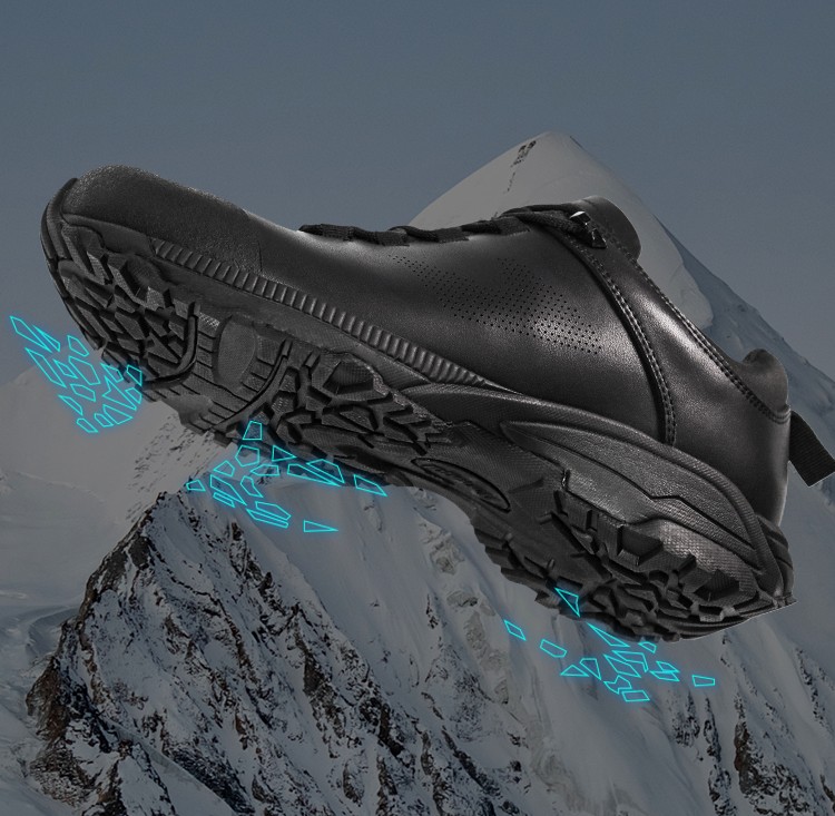 Water Splash Protection Leather Trekking Shoes